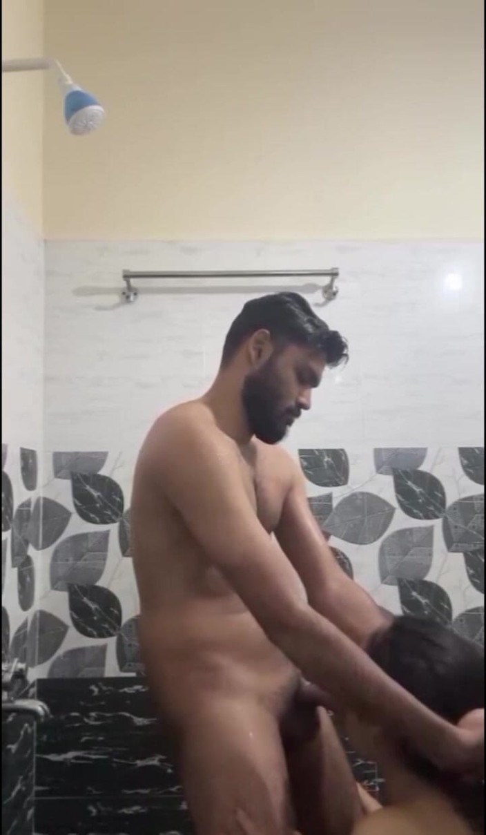 Akashamunir: Moje sexy indická přítelkyně šuká poprvé v domě mého přítele, sexy...