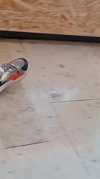 Scopata Nello Spogliatoio Dal Migliore Amico Di Mio Marito