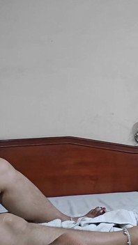 Indian Curvy Desi Bhabi Call Her Young Boyfriend to Hotel for Fun, Sit and Cum on His Face
