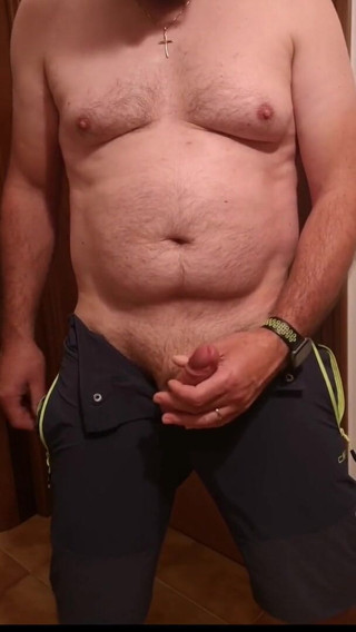 Cicci77: Cicci77 se ho chystá dostat z domu, ale jeho penis...