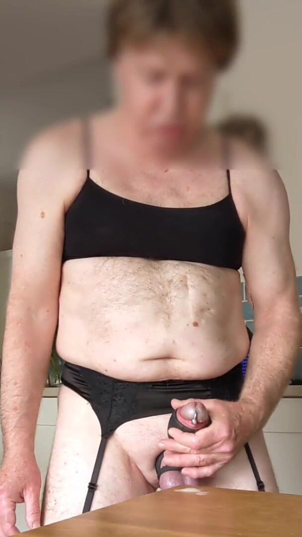 Bellhead: Slow motion sissy fun part two