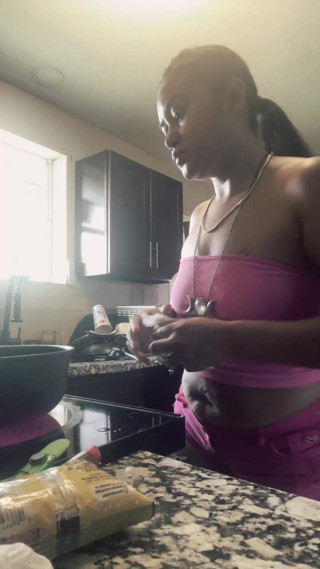ToXxXiicBarbiie: If She Does It, I Will Too!