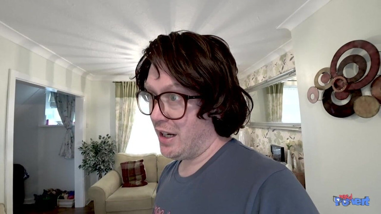 Nerd Pervert: Millie Santoro &amp; Caitlyn Smith - Edging Děvky