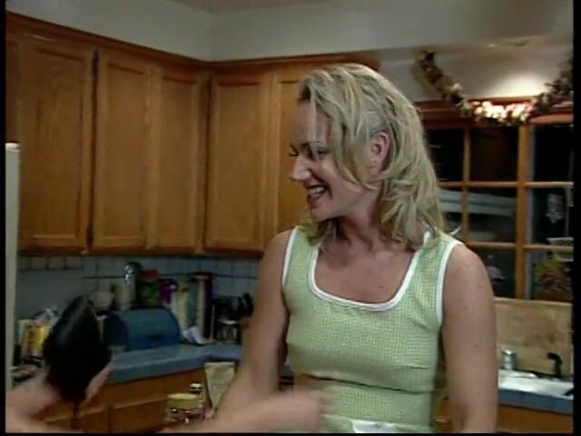 I kissed a girl and I liked it: Young pretty blonde was seduced my elder carpet muncher on...