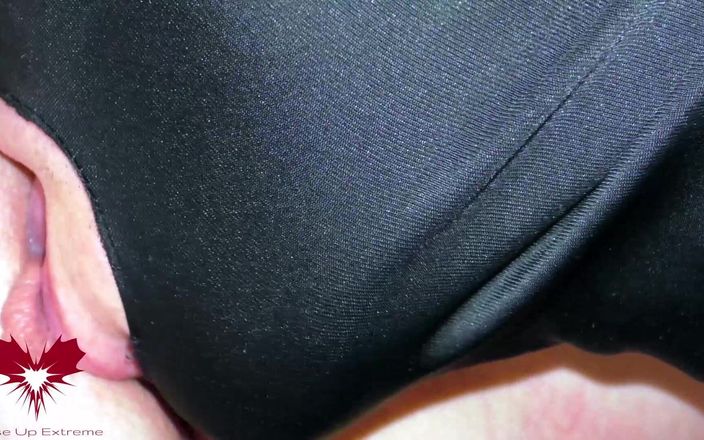 Close Up Extreme: Посмотри на мокрую киску, которую я лижу до оргазма. Главный вид.