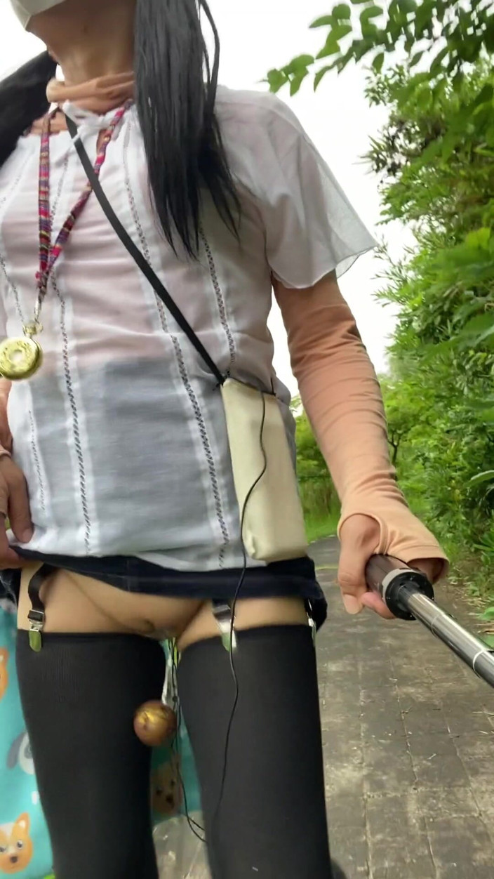 megu2002: No. 280: Public Restrooms and Nude Walks