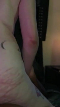 Lilith blir knullad i halsen och fittan spermafylld