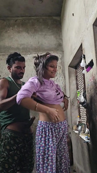 Desi dorf schöner sali doggystyle sex in der küche