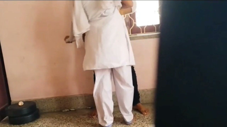 East indian group: Indian College Girl Viral Video Recorded by Boyfriend