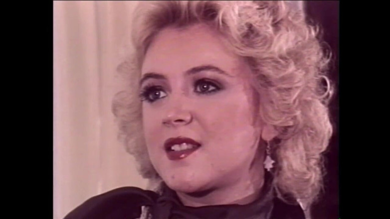 Vintage Usa: Two MILFs Fucked and Cummed in Mouth by Big Cock...