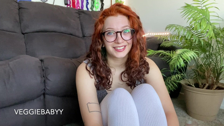 Veggiebabyy: Süße einsame nachbarin will mit u betrügen