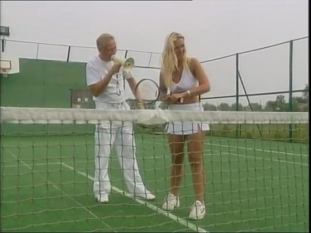 Xtime Network: Su entrenador de tenis le folla el culo