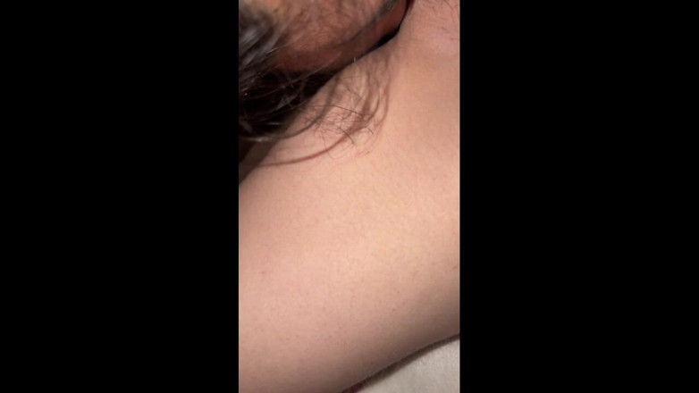 Jointqueen: Auténtico placer oral mutuo en pareja amateur