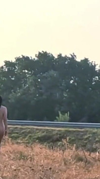 Summer Walk of the Slave Tih