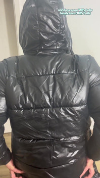 Seductive Stockings & Long Puffy Jacket Cozy Fetish Play with an American MILF