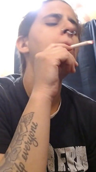 Lesbianas lesbianas lesbianas fumando