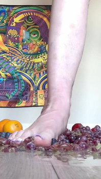 Maat 16 voet crush w fruit door 67 godin