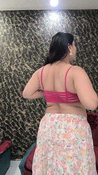Puja Bhabhi Fingerings Pink Pussy