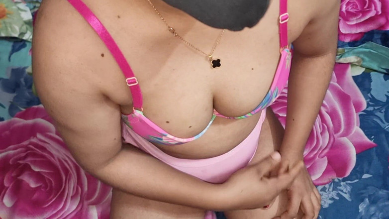 bdboygirl69: Voce nuovo video bangla. Desi marito moglie nuovo video di...