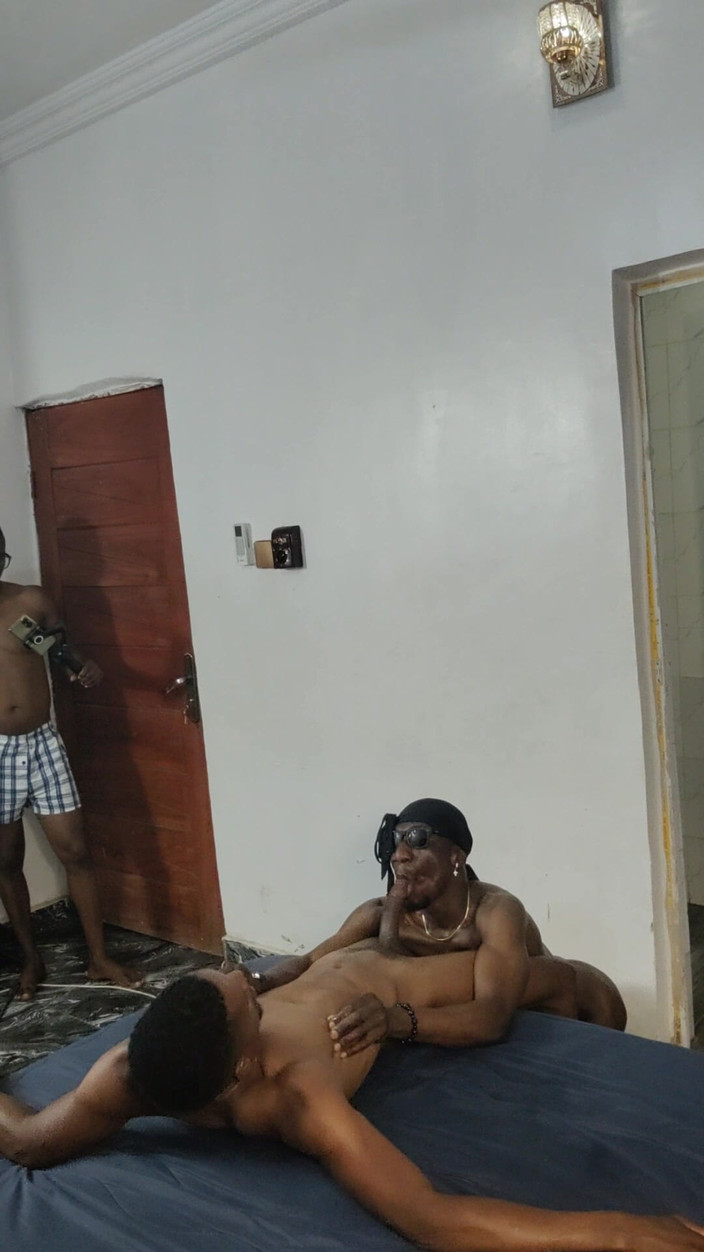 JoelG1: Pořád tvrději kopat