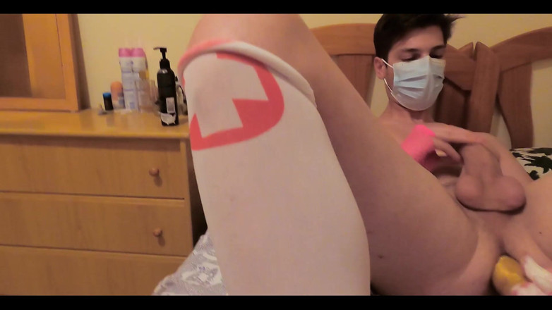 Snauwflake: Eu amo me vestir como uma Femboy