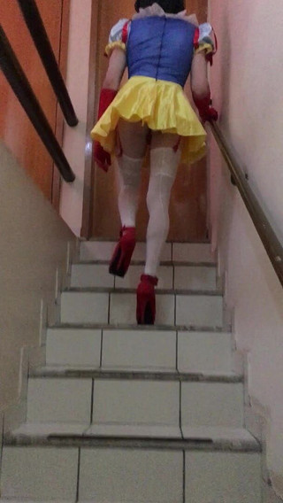 CarolCrossBsB: Chlapec oblečený bílý sněhový kostým