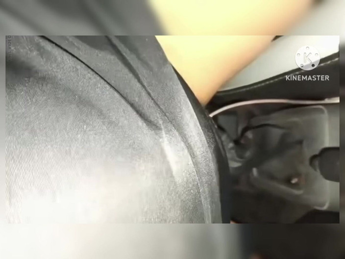 Nisha bhabhi ki chudai: Sexo no carro com sari preto com namorado