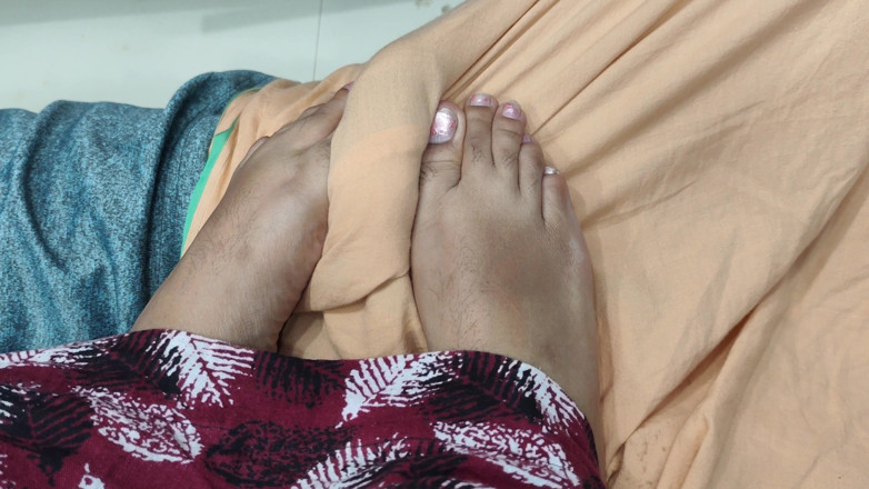 Vaishnavysharunraj: Penis and Body Trample, Mallu Girll Hot Trample