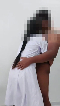 Srilankan üniversiteli çift üniversitede seks yaptıktan sonra