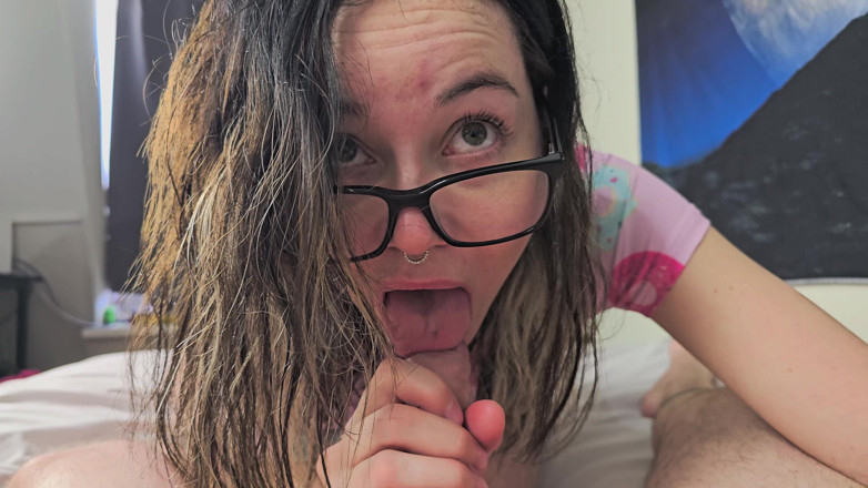 Innocenttemptation: Petite enteada fode papai grande pau
