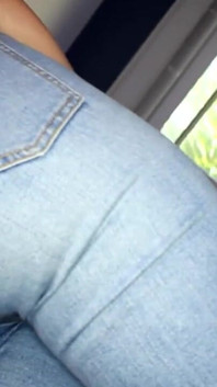 Porra no meu jeans apertados
