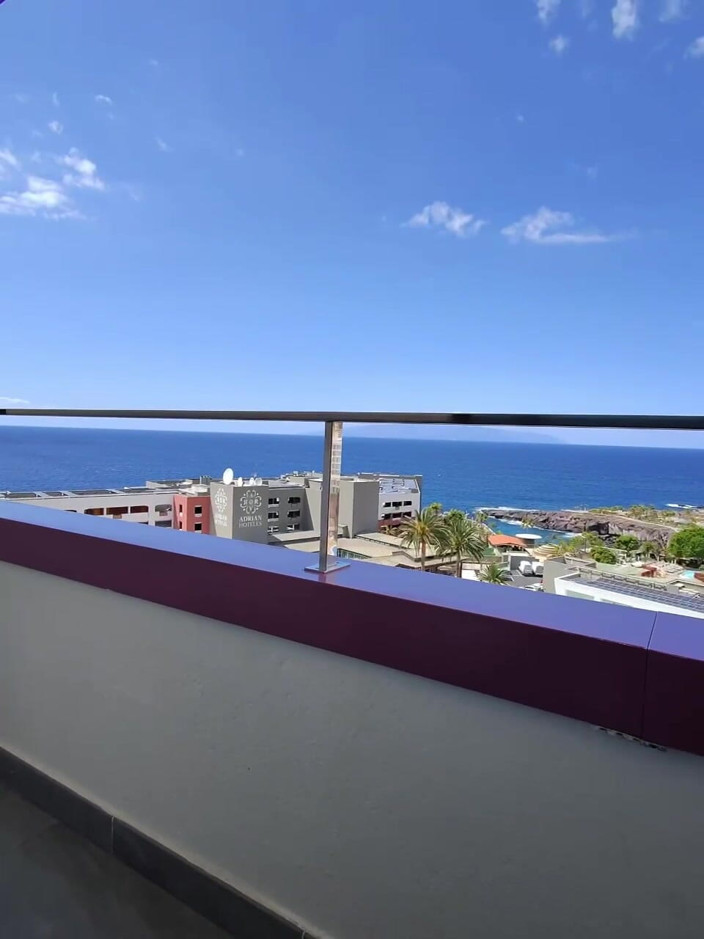 Yourfavecumslut: Risky Blowjob on Balcony in Tenerife