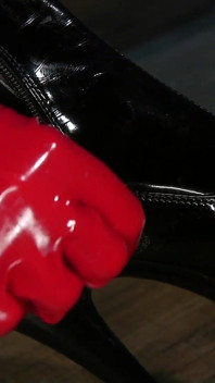 Clean Lauren's Filthy Feet Com Lauren Phillips