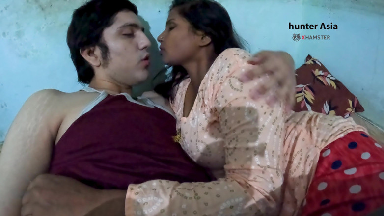 hunter Asia: Hot Romantic Floor Sex