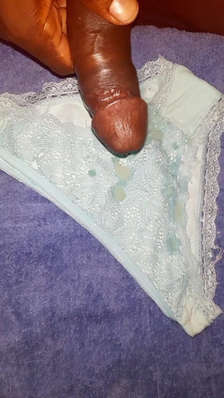 Islandvibes69: Jerking off S11 E4