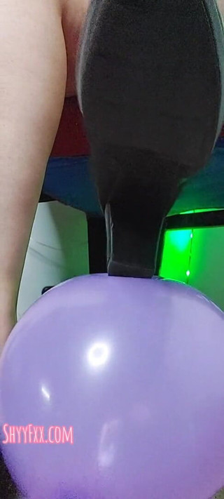 Tu Gauchita Argentina: Shyyfxx Gauchita Psycholog Kapitola 3: Je mi sexy hraní s balónky!...