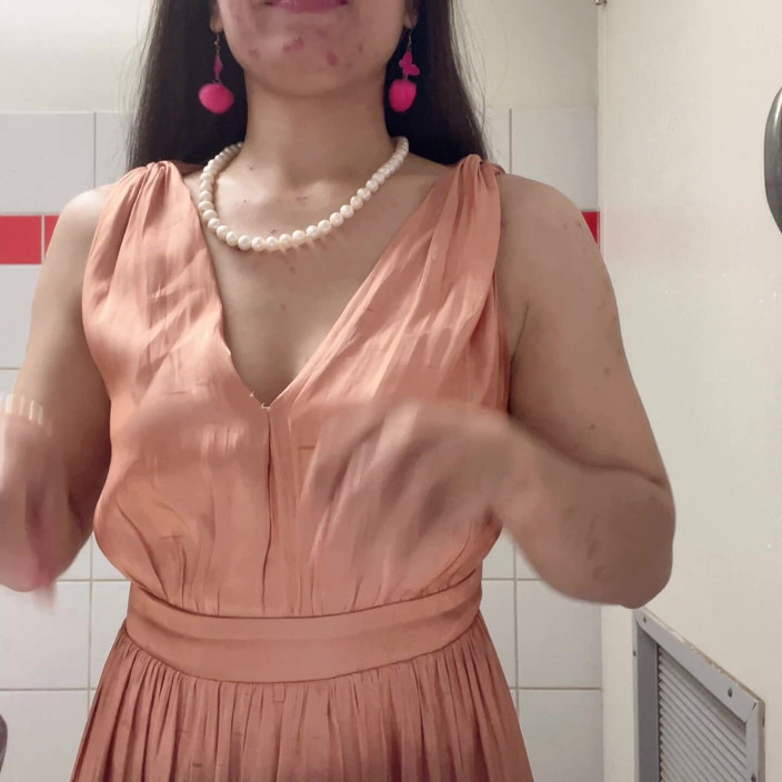 sweethanajapanese: Piss in Toilet Room Hana Cute