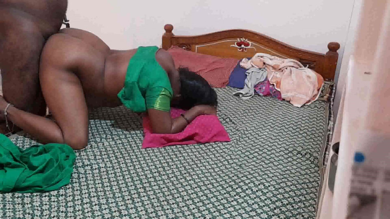 Desi palace: Desi bhabhi積わんわんわんスタイルによって彼氏