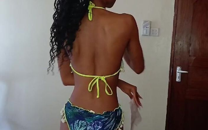 sunnyslimx: Mombasa'dan sıska kız