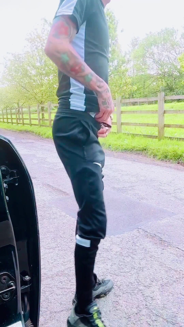 Chardoffchavlad: British Chav Breeding Posh Boy