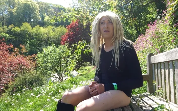 The Midnight Minx: Day Trip Deleted Scenes