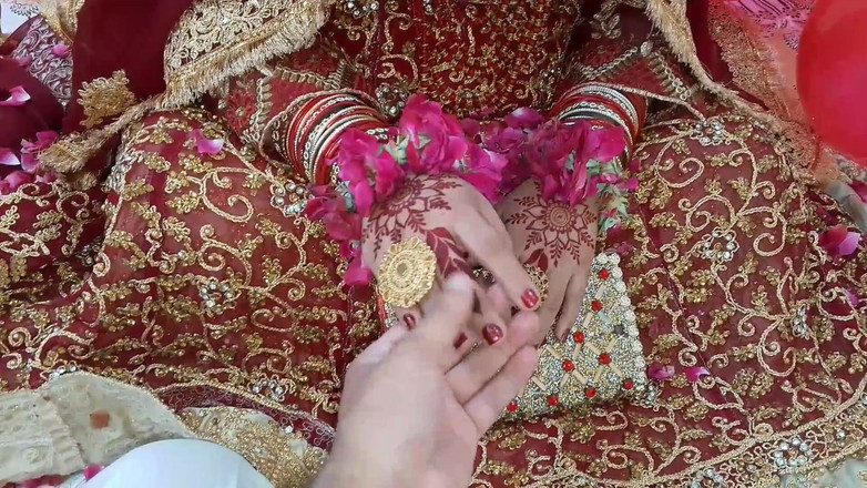 QueenbeautyQB: Indische Suhagrat eerste nacht seks