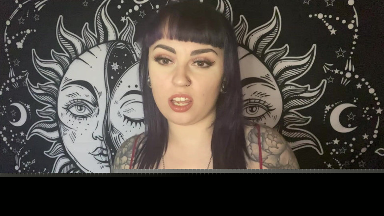 Miss Valentina: Bratty 배다른 여동생 팬티 냄새 맡기 JOI