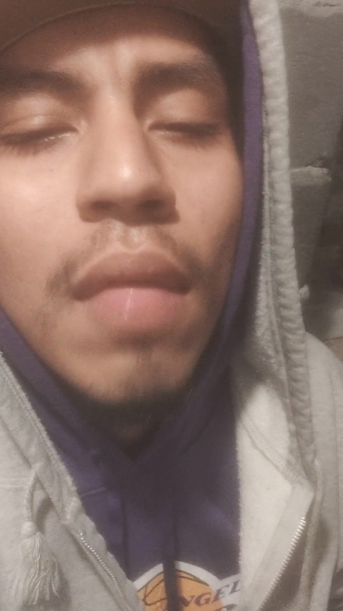 AlexAlejandro13: Сперма прыгает на экране мобильного телефона