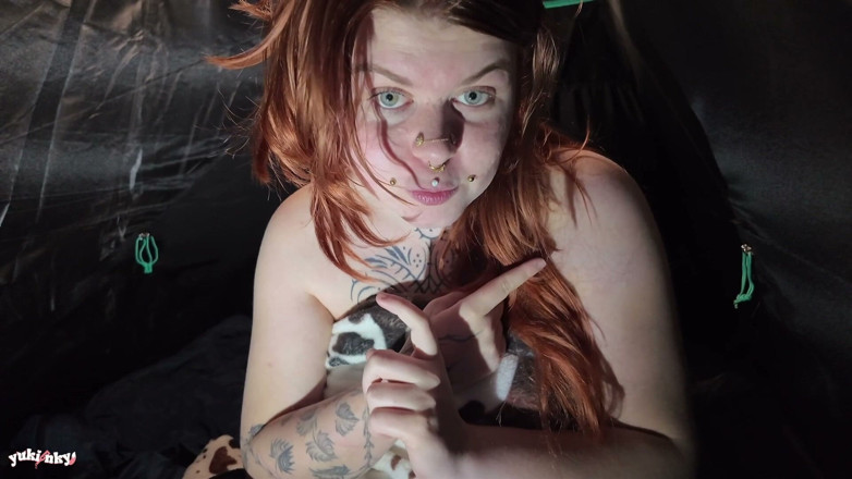 yukinky: Seks analny w namiocie!
