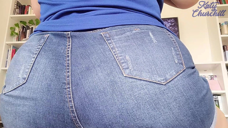 Katy Churchill: 야구 게임 얼굴 앉아