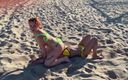 NM fetish wrestling videos by Princess Nikki: Dos bellezas lesbianas luchando en la playa y después de...