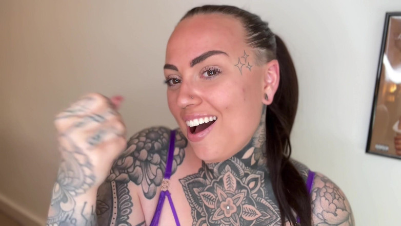 Miss Valentina: Snap Stroke Send