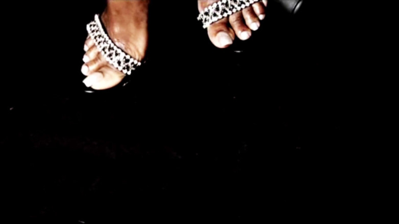 The Goddess Simone: Hermosas uñas de perla largas