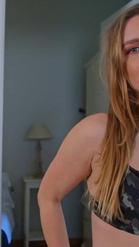 Jayla De Angelis - lingerie nua experimenta na transporte parte 3.